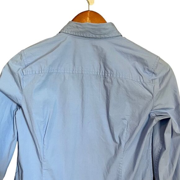 3 for $30! Gap blue button down tailored shirt. Size extra small - Picture 9 of 11